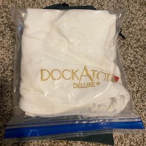 Dock a tot white cover